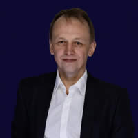 Виктор Савинов - Финансовый директор